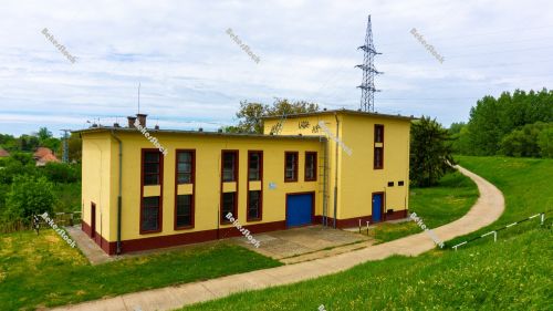Pump house on the Kettos-Koros river - szivattyuhaz Pump house on the Kettos-Koros river - szivattyuhaz