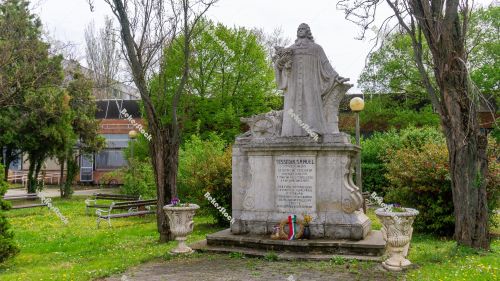 Statue of Tessedik (`Tessedik szobor`). Szarvas, Bekes County, H Statue of Tessedik (`Tessedik szobor`). Szarvas, Bekes County, H