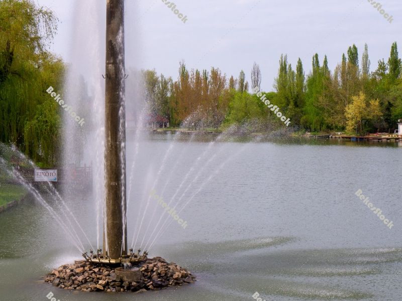 Millenium Memorial (`Milleniumi Emlékmű`) - Szarvas, Bekes Cou Millenium Memorial (`Milleniumi Emlékmű`) - Szarvas, Bekes Cou