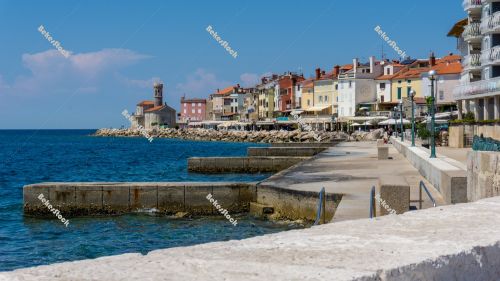 Beach promenade in Piran. Portoroz, Piran, Obalno-kraska, Sloven Beach promenade in Piran. Portoroz, Piran, Obalno-kraska, Sloven