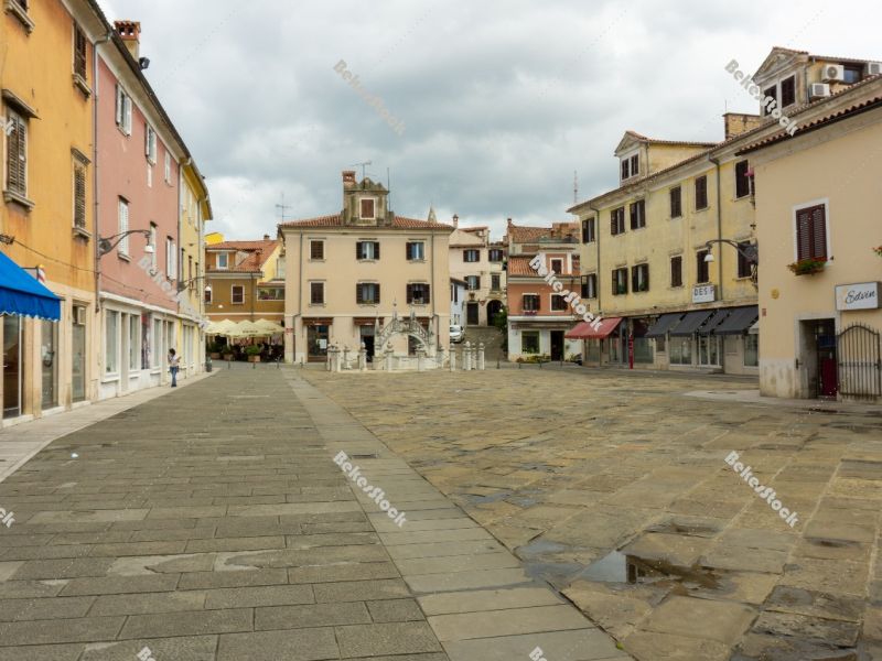 Preseren Square (`Prešernov trg`), Koper. Capodistria, Slovenia Preseren Square (`Prešernov trg`), Koper. Capodistria, Slovenia