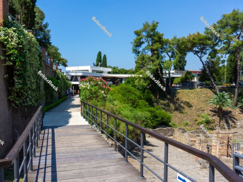 Ticket office in the Archaeological Park of Pompeii, photographe Ticket office in the Archaeological Park of Pompeii, photographe