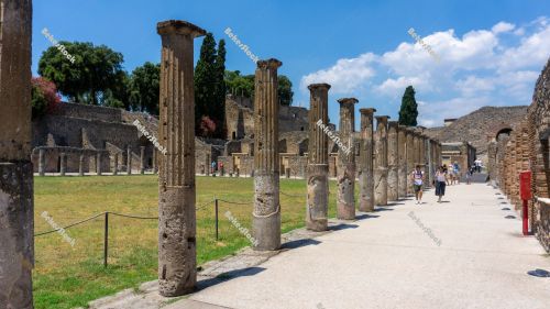 Cloister - QUADRIPORTICUS OF THE THEATRES OR GLADIATORS BARRACKS Cloister - QUADRIPORTICUS OF THE THEATRES OR GLADIATORS BARRACKS