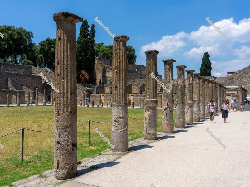 Cloister - QUADRIPORTICUS OF THE THEATRES OR GLADIATORS BARRACKS Cloister - QUADRIPORTICUS OF THE THEATRES OR GLADIATORS BARRACKS