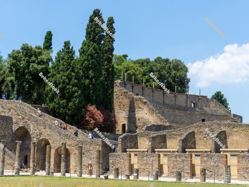 QUADRIPORTICUS OF THE THEATRES OR GLADIATORS BARRACKS in Pompeii QUADRIPORTICUS OF THE THEATRES OR GLADIATORS BARRACKS in Pompeii